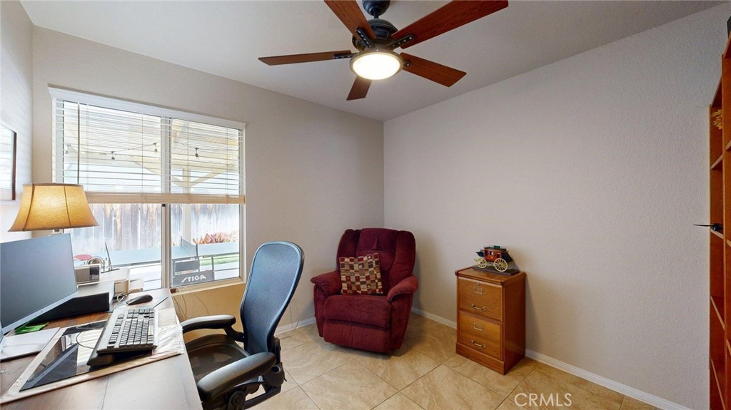 794 Banyonwood Drive Oceanside, CA 92057 - Photo 27 of 62 a view of workspace with windows