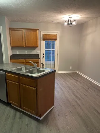 $1,850 | 998 Tom Hailey Boulevard, La Vergne, TN 37086