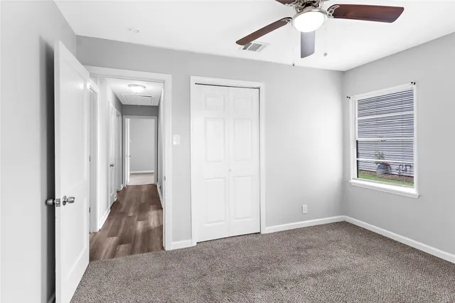 a view of a yard in front of house