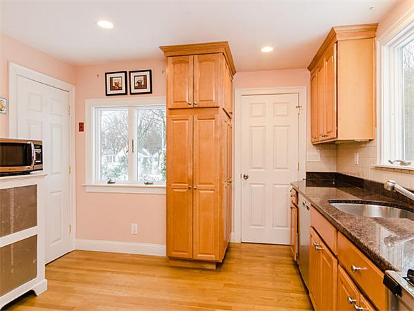 51 Plymouth Road Needham, MA 02492 - Photo 7 of 14 Gallery Image 7