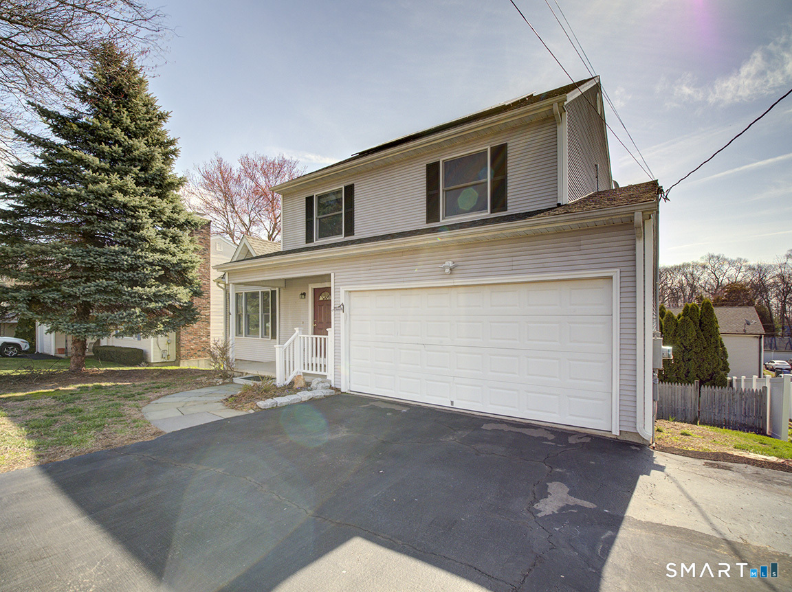 81 Old Stratfield Road Fairfield, CT 06825 - Photo 36 of 37