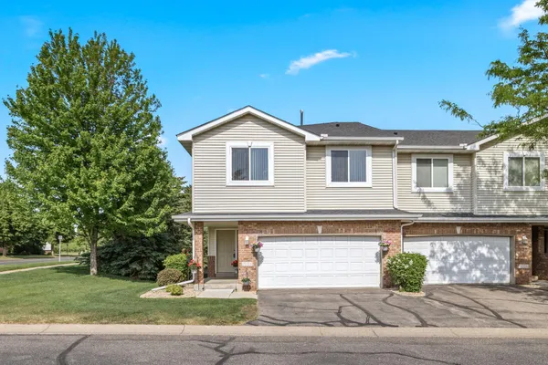 $325,000 | 15104 Cimarron Way, Rosemount, MN 55068