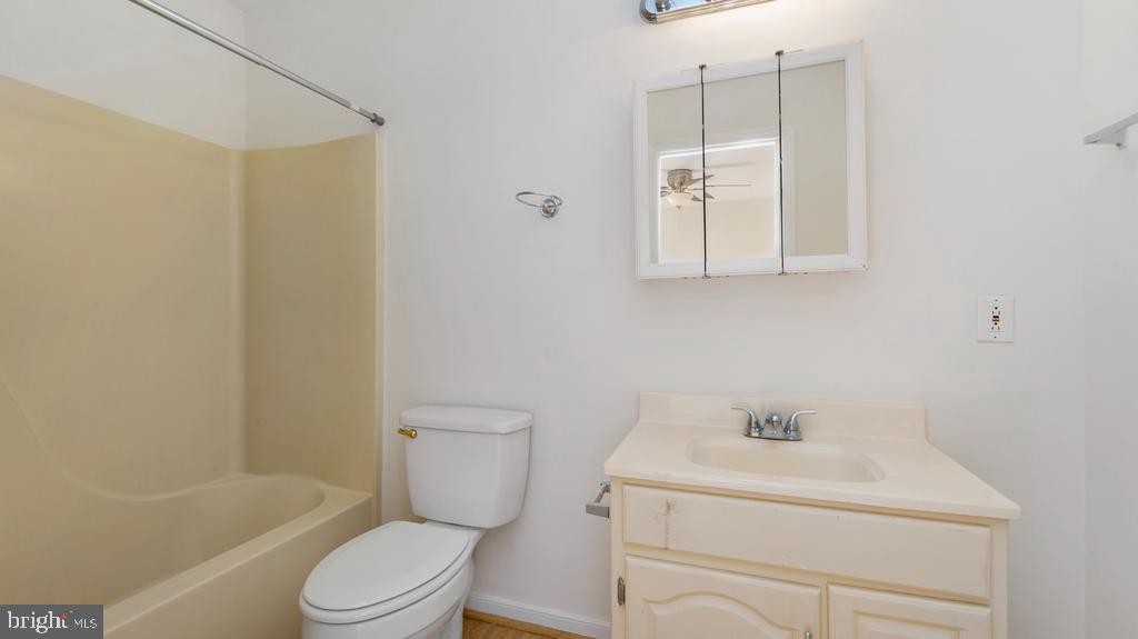 17506 Vip Jon Road Ruther Glen, VA 22580 - Photo 17 of 23 Gallery Image 17