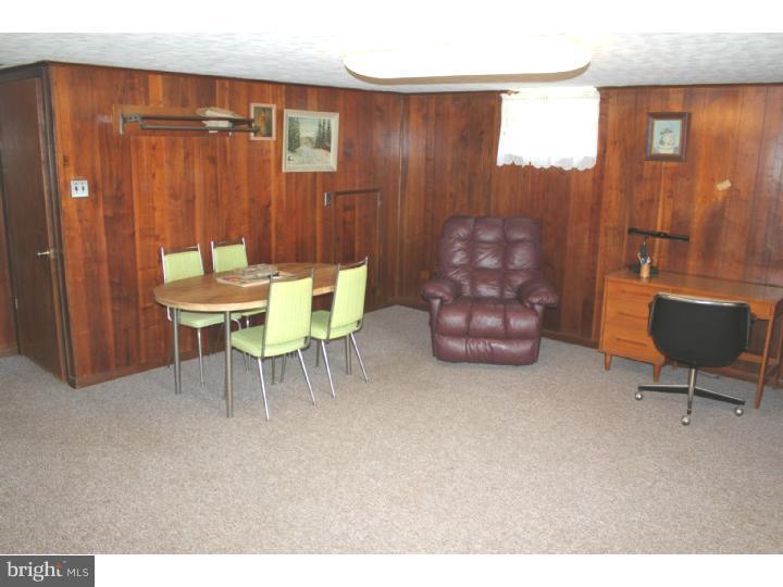 632 Colebrook Road Philadelphia, PA 19115 - Photo 14 of 20 Gallery Image 14