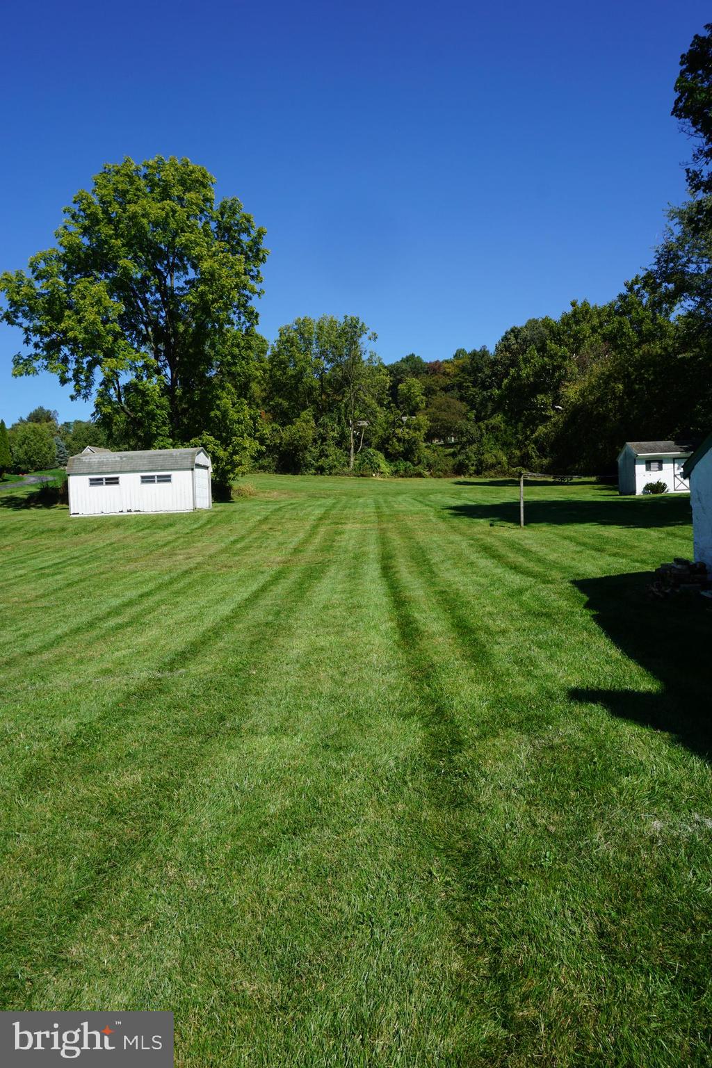 544 Font Road Downingtown, PA 19335 - Photo 4 of 22