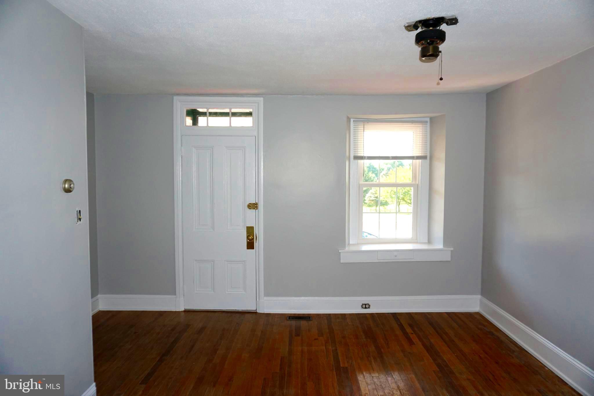 544 Font Road Downingtown, PA 19335 - Photo 5 of 22