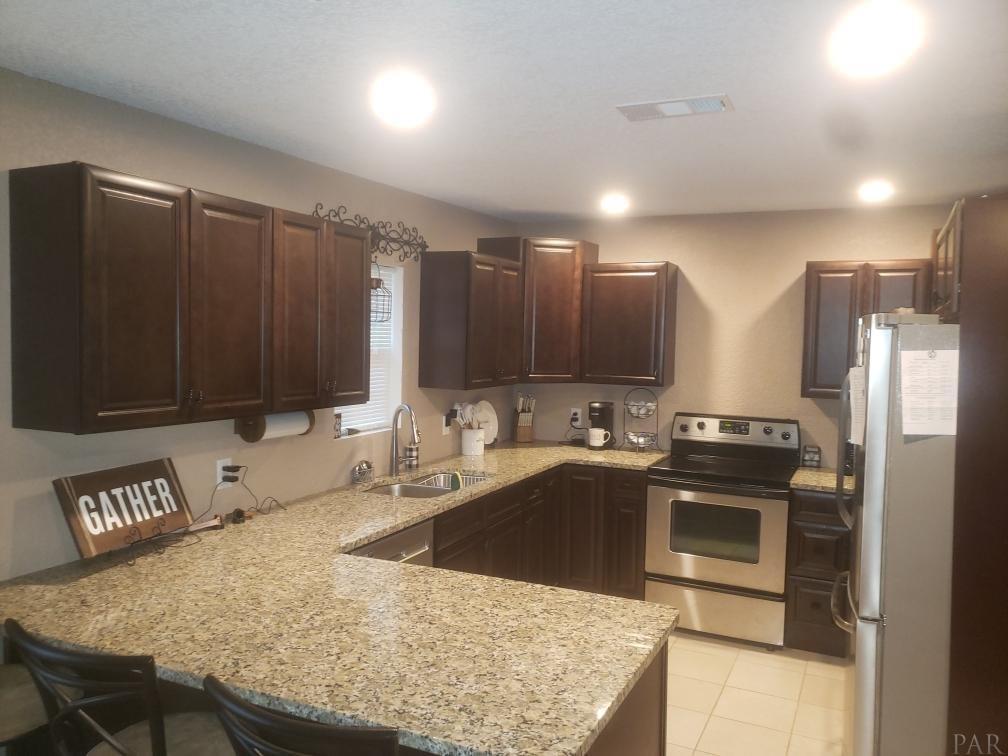 5535 Riverside Street Milton, FL 32570 - Photo 3 of 8 Gallery Image 3
