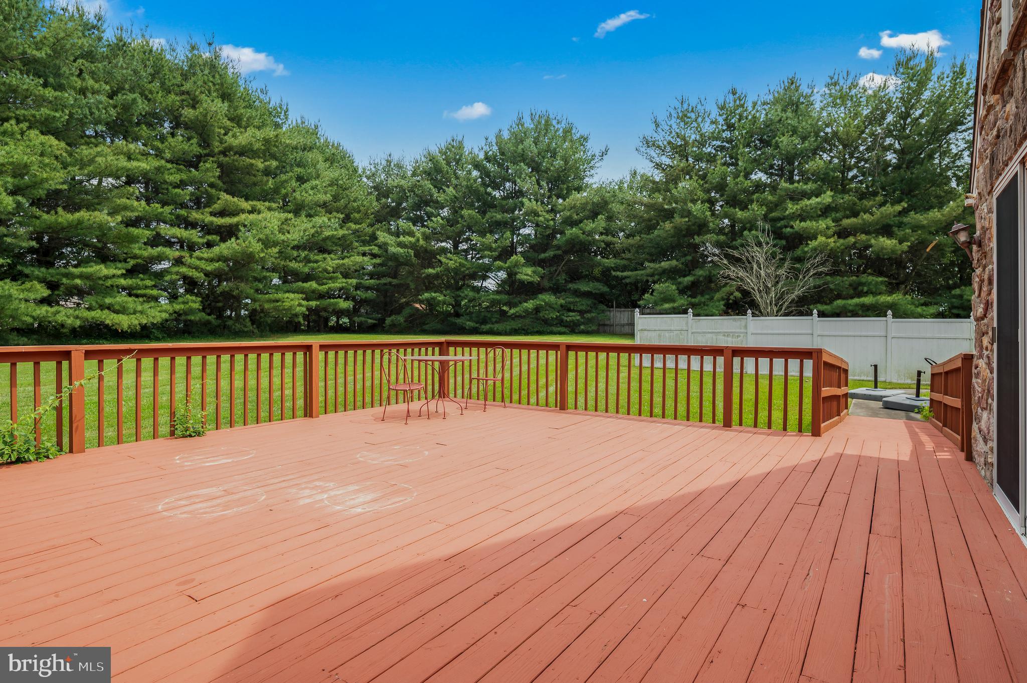4233 Graceton Road Pylesville, MD 21132 - Photo 20 of 73 Back Deck