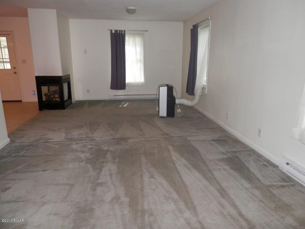117 Cahoonzie Road Shohola, PA 18458 - Photo 7 of 14 P8131256