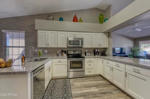 $1,900 | 20615 North Ventana Drive West, Sun City, AZ 85373