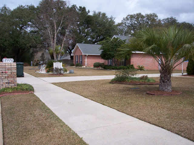 12970 Hunters Chase Foley, AL 36535 - Photo 4 of 40