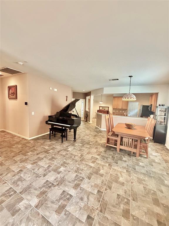 3800 Swiss Pine Road Denton, TX 76210 - Photo 9 of 25 Gallery Image 9