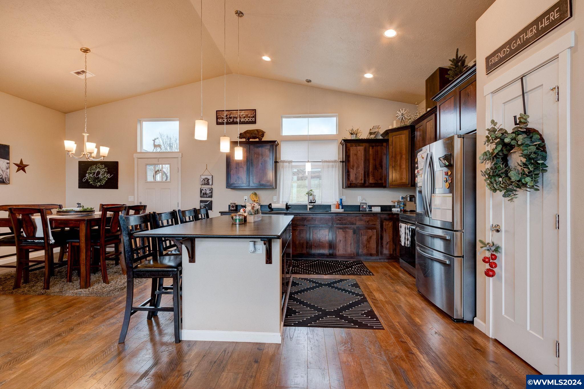 10224 Wagner Road Lyons, OR 97358 - Photo 12 of 45 Gallery Image 12
