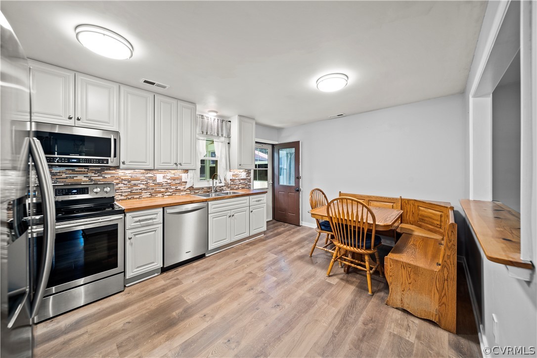 15926 Tri Gate Road Chester, VA 23831 - Photo 8 of 29