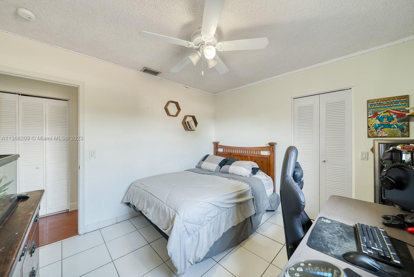 10737 Southwest 113th Place, Unit D106 Miami, FL 33176 - Photo 19 of 55