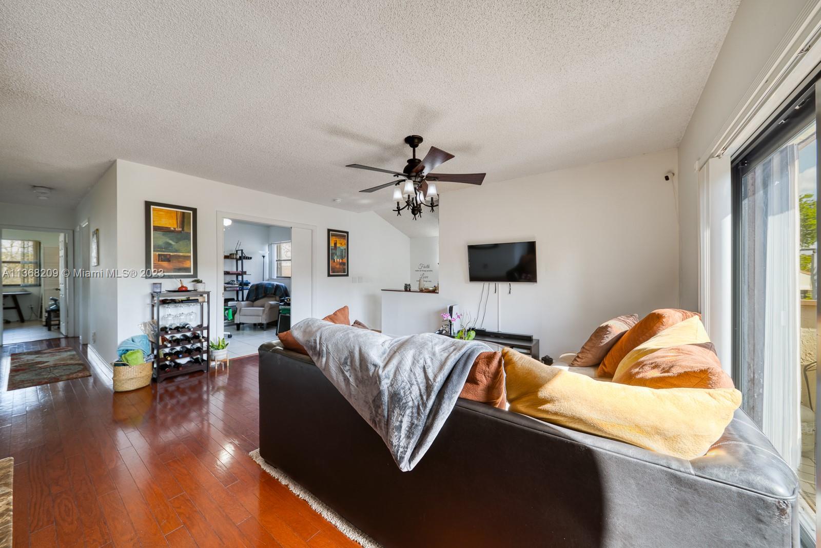 10737 Southwest 113th Place, Unit D106 Miami, FL 33176 - Photo 26 of 55