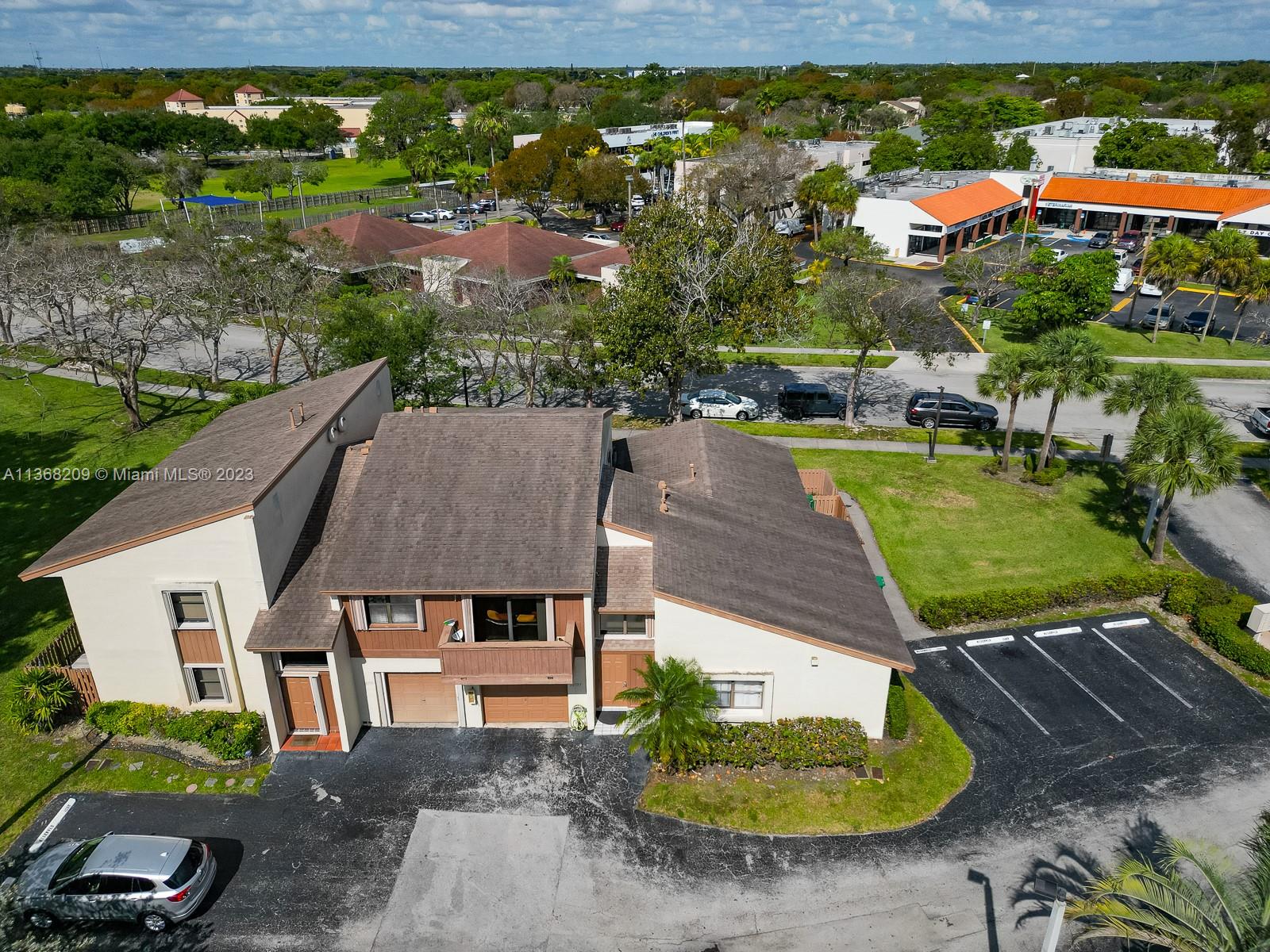 10737 Southwest 113th Place, Unit D106 Miami, FL 33176 - Photo 3 of 55
