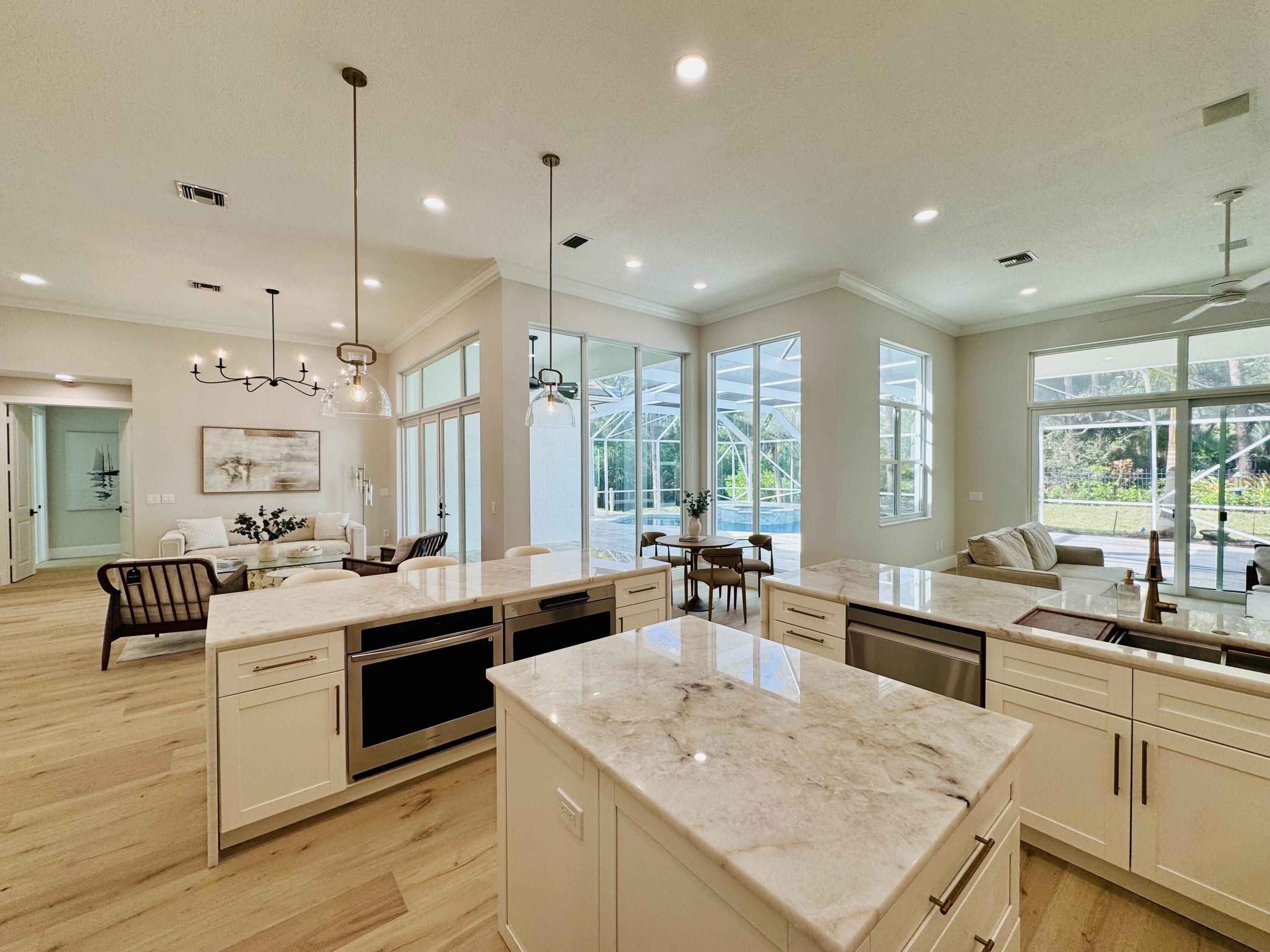 8667 Southeast Antigua Way Jupiter, FL 33458 - Photo 5 of 9 Kitchen