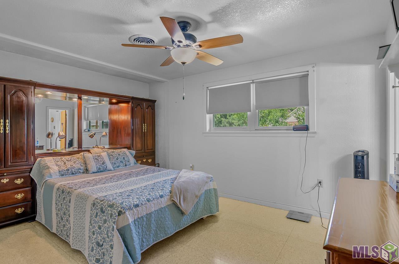 13116 Harold Road Gonzales, LA 70737 - Photo 11 of 19 Gallery Image 11