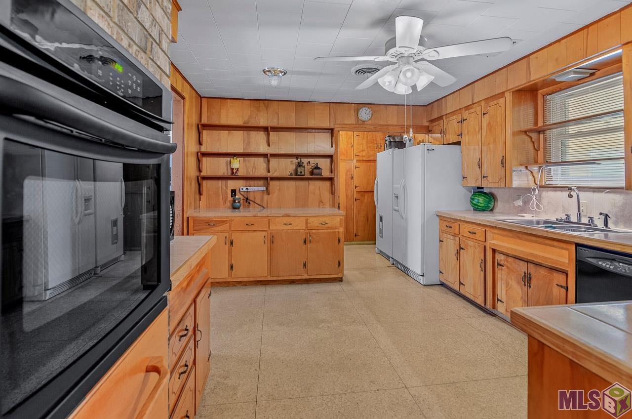 13116 Harold Road Gonzales, LA 70737 - Photo 6 of 19 Gallery Image 6