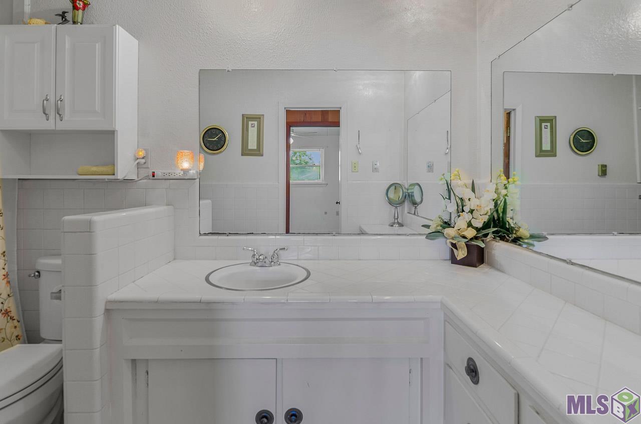 13116 Harold Road Gonzales, LA 70737 - Photo 9 of 19 Gallery Image 9