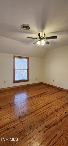 $1,550 | 22089 Parks Mill Road, Abingdon, VA 24211