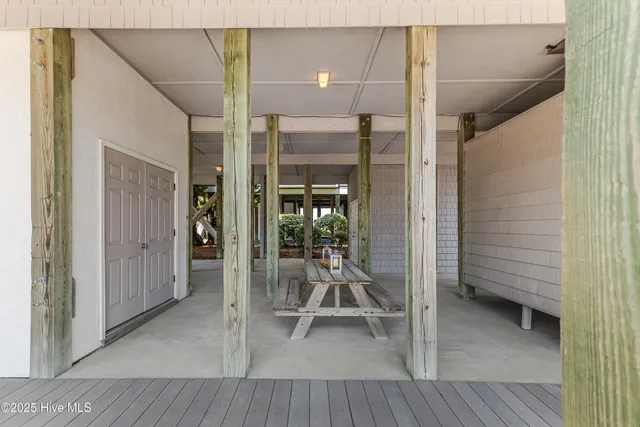 $818,000 | 2 Egret Court Southwest, Ocean Isle Beach, NC 28469