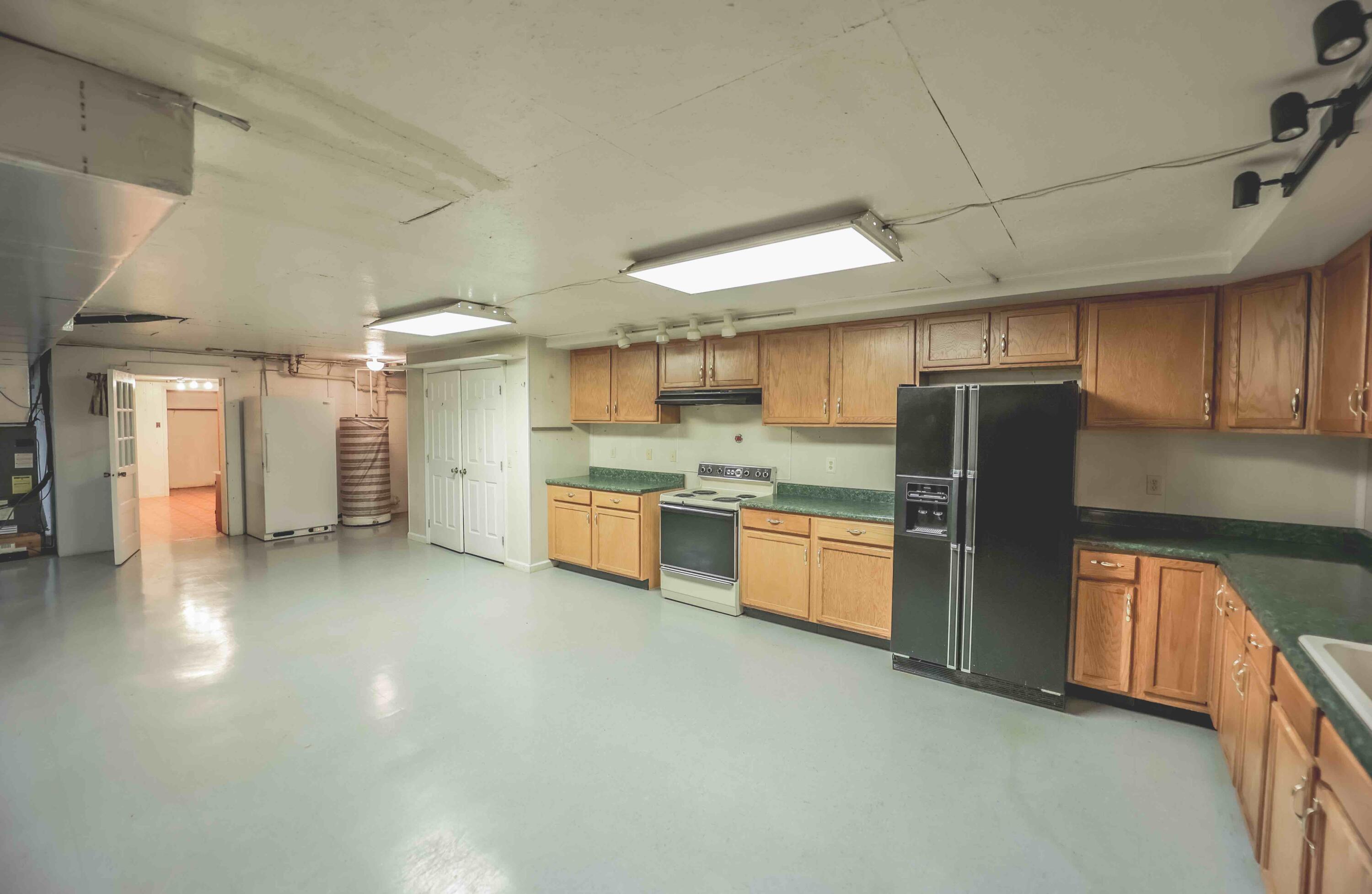 1685 Lexington Road Lancaster, KY 40444 - Photo 50 of 81 basement kitchen