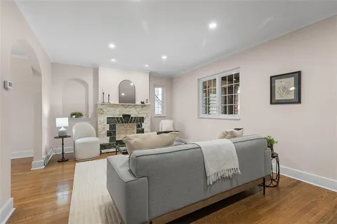 $278,000 | 821 Rossmore Avenue, Pittsburgh, PA 15226