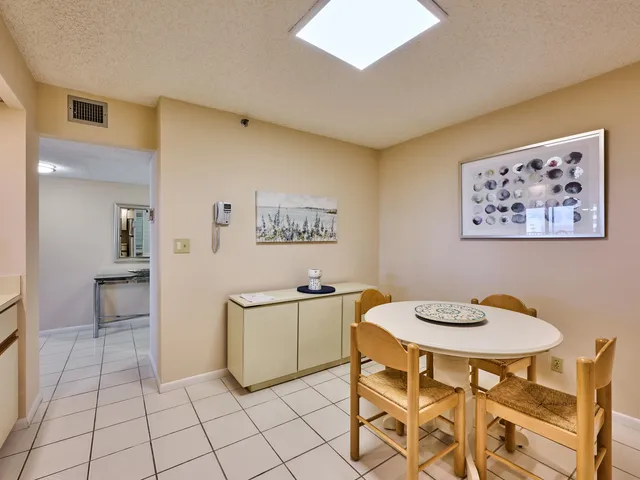$5,000 | 3420 South Ocean Boulevard, Unit 11R, Highland Beach, FL 33487