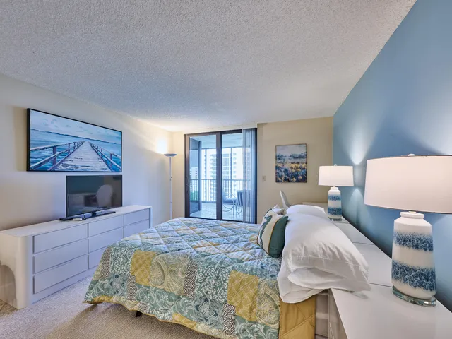 $5,000 | 3420 South Ocean Boulevard, Unit 11R, Highland Beach, FL 33487