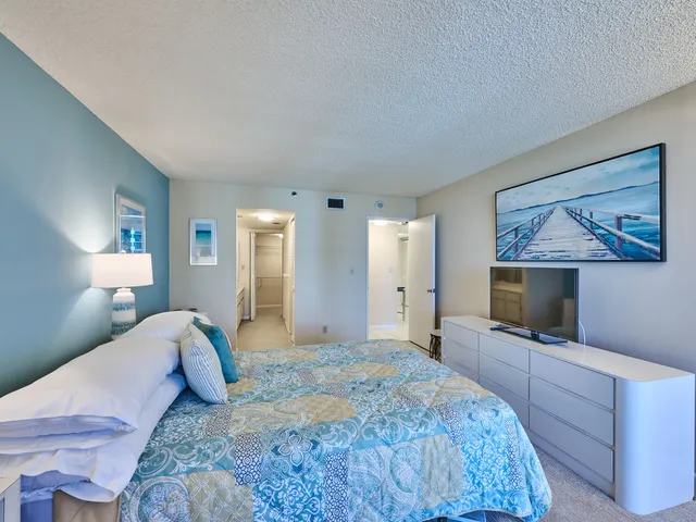 $5,000 | 3420 South Ocean Boulevard, Unit 11R, Highland Beach, FL 33487