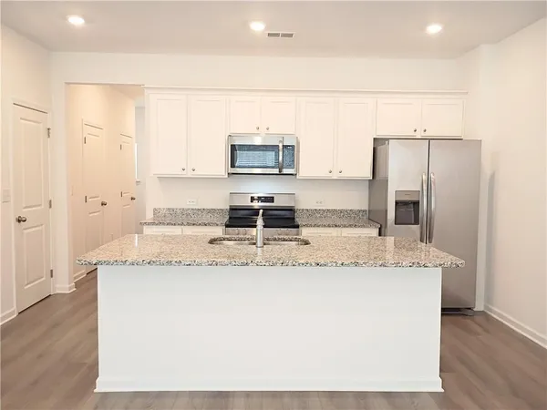 $2,150 | 124 Hazel Drive, McDonough, GA 30253