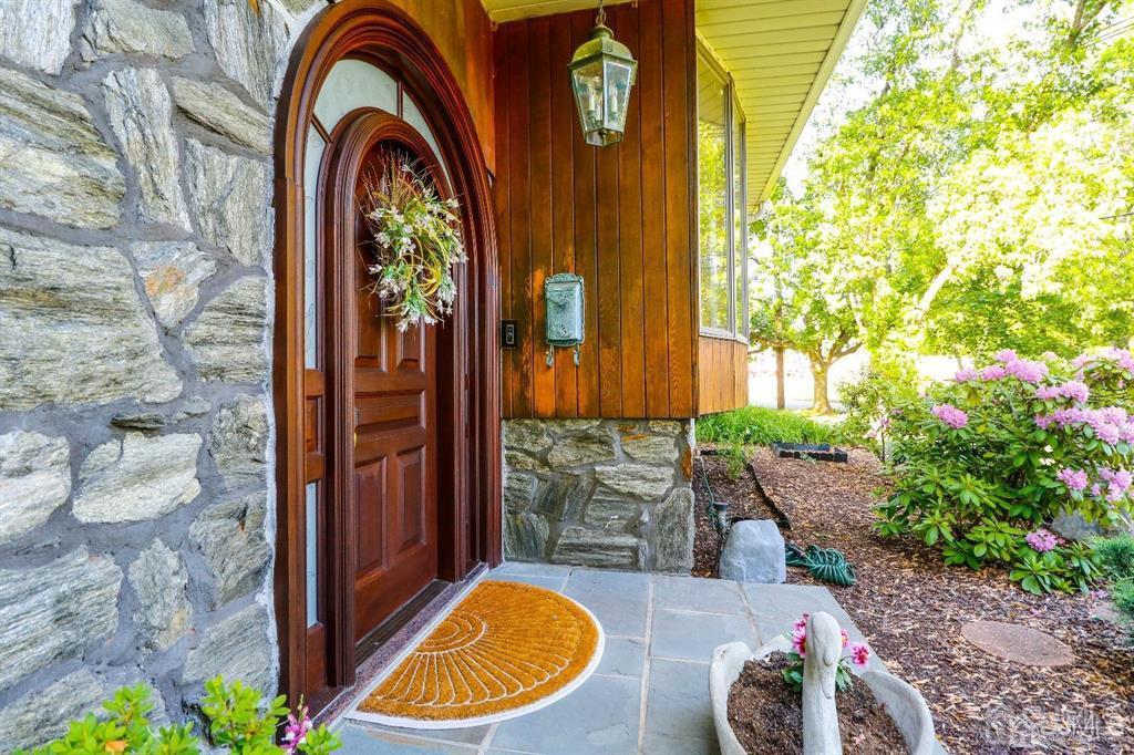 164 Devon Road Colonia, NJ 07067 - Photo 5 of 42 a view of swimming pool with outdoor seating