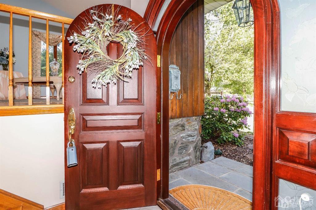 164 Devon Road Colonia, NJ 07067 - Photo 8 of 42 a view of a entryway