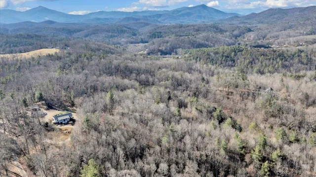 $1,225,000 | 5565 Carons View Lane, Roanoke, VA 24014