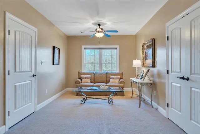 $1,225,000 | 5565 Carons View Lane, Roanoke, VA 24014