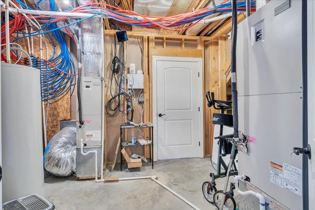 $1,225,000 | 5565 Carons View Lane, Roanoke, VA 24014