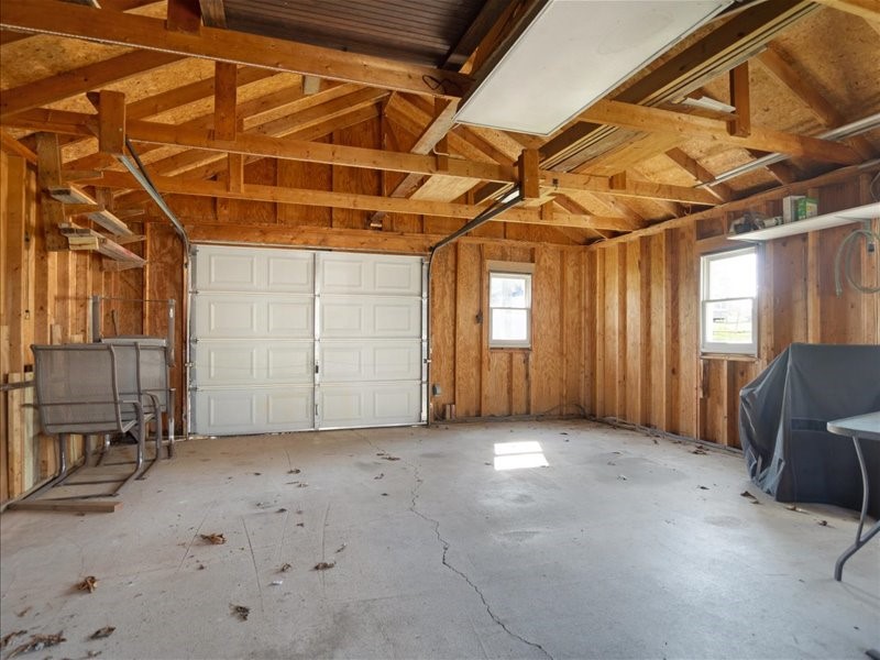 7025 Lake Bluff Road Huron, NY 14590 - Photo 16 of 33 garage