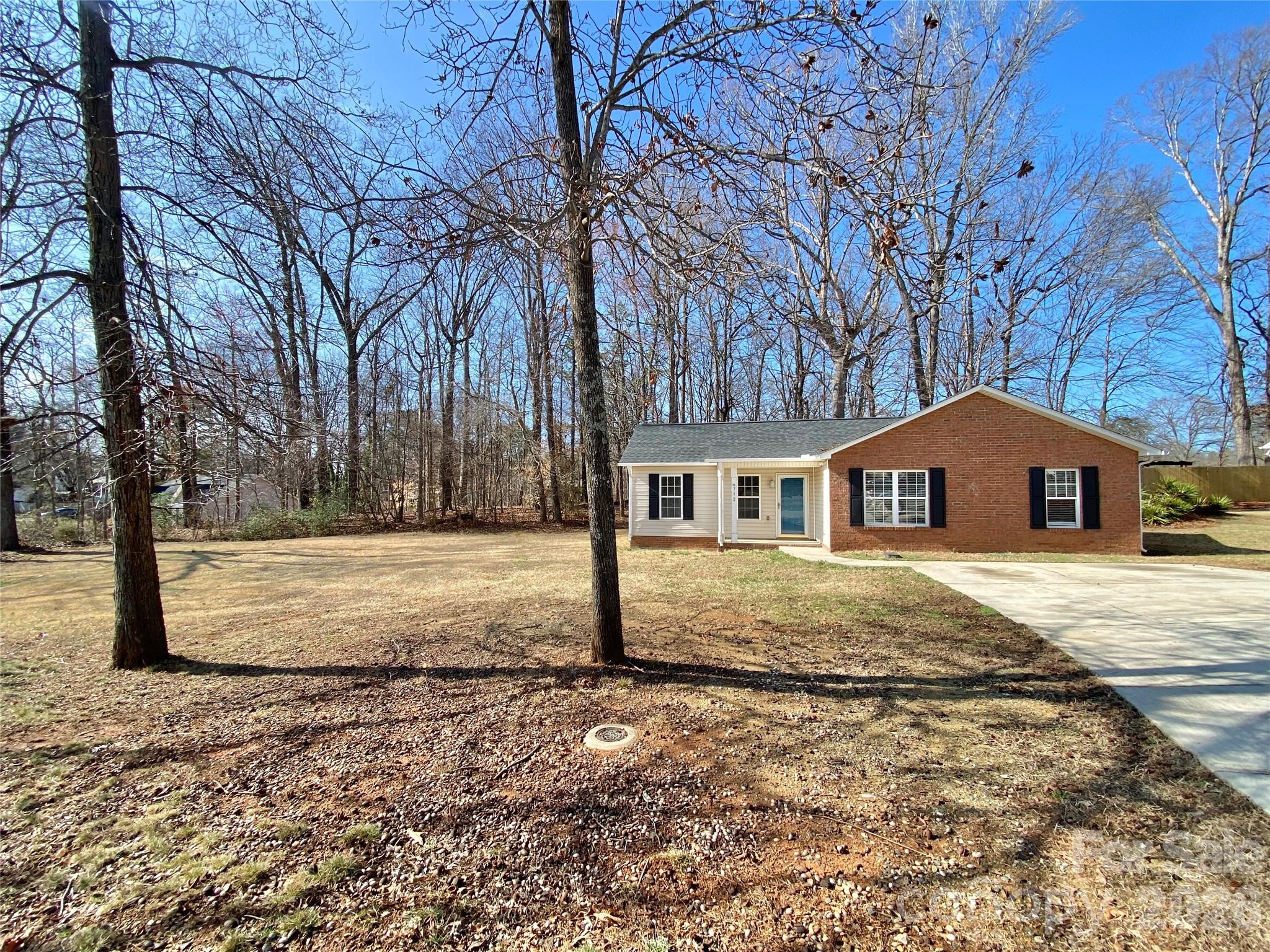 712 Newsome Road Salisbury, NC 28146 - Photo 2 of 33