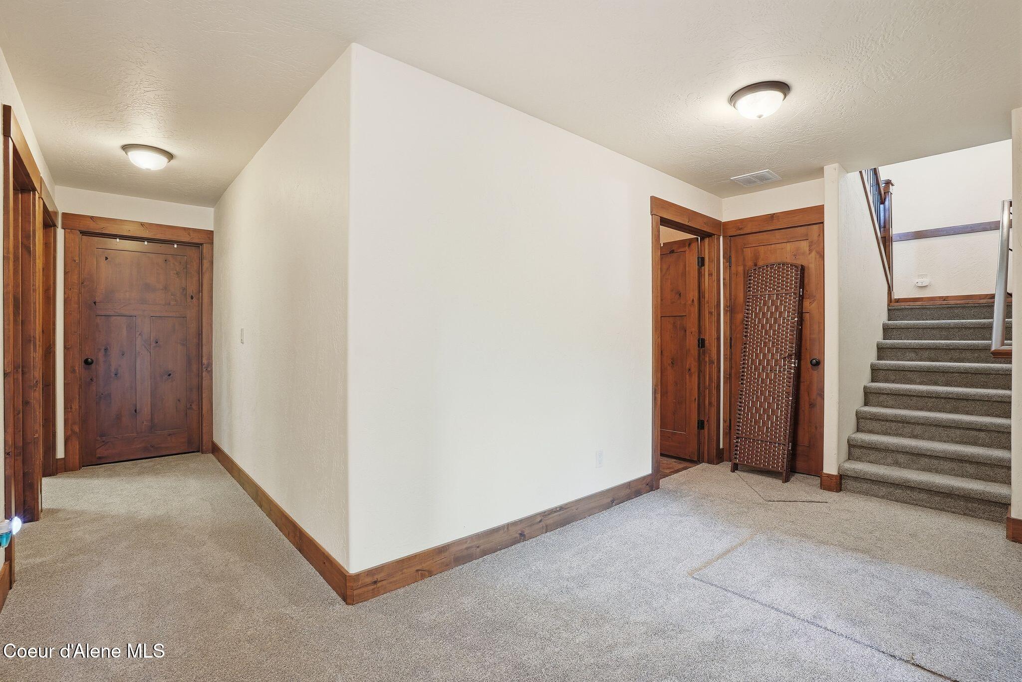 5774 West Kidd Island Road Coeur D'Alene, ID 83814 - Photo 24 of 44 Inside-Media-Kidd-22