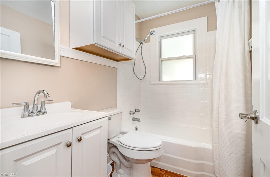208 Rockspring Drive Thomasville, NC 27360 - Photo 19 of 28 Newly updated bathroom