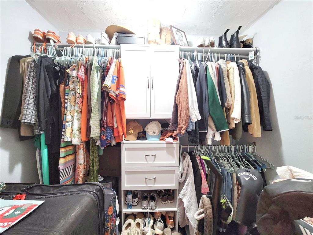 2830 Southwest 14th Drive Gainesville, FL 32608 - Photo 15 of 21