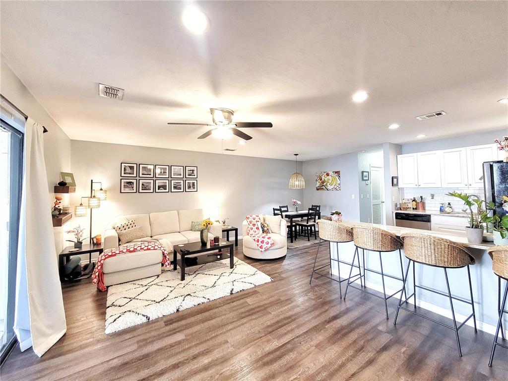 2830 Southwest 14th Drive Gainesville, FL 32608 - Photo 9 of 21