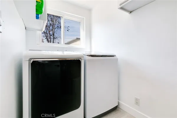 $3,595 | 3340 East Collins Avenue, Unit 21, Orange, CA 92867