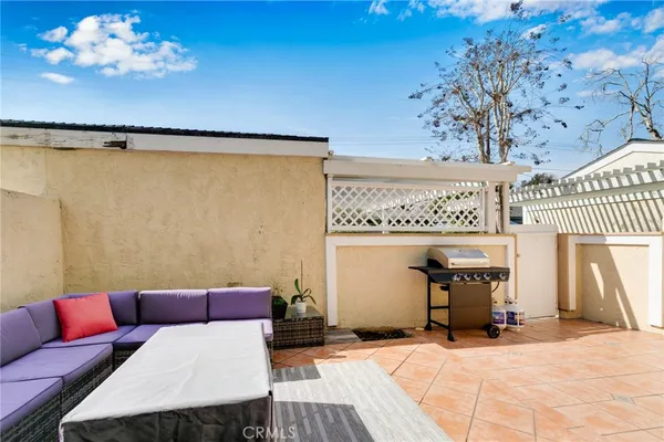 $3,595 | 3340 East Collins Avenue, Unit 21, Orange, CA 92867