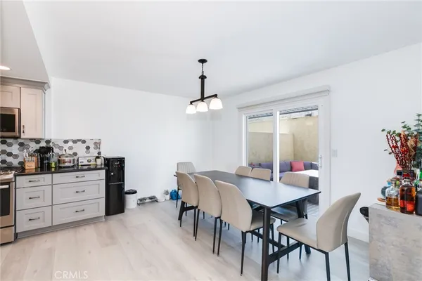 $3,595 | 3340 East Collins Avenue, Unit 21, Orange, CA 92867