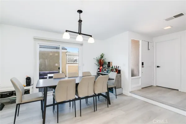 $3,595 | 3340 East Collins Avenue, Unit 21, Orange, CA 92867