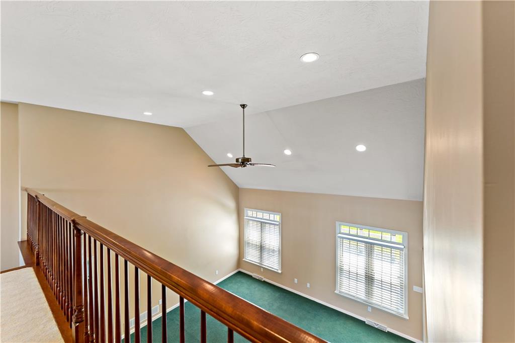 358 West Jefferson Road Butler, PA 16002 - Photo 10 of 50