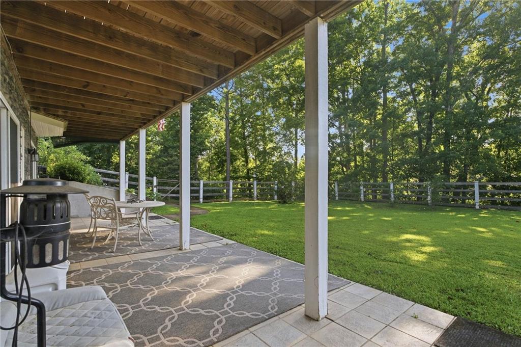9600 Lakeside Way Gainesville, GA 30506 - Photo 34 of 39